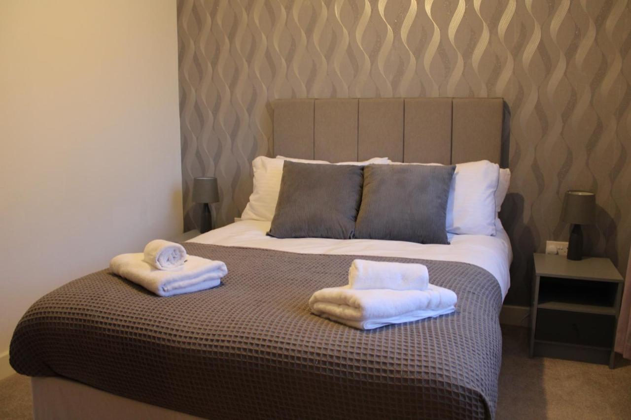 Haven - Spacious Luxury Home Perfect For Families, Couples And Contractors! 5Mins To Xscape And Junction 32! Castleford Exterior foto